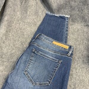 Cello distressed Classic Blue fringe Ankle cotton blend Jeans size 9